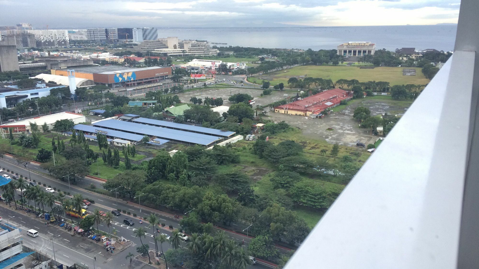 Seabreeze Residences At Breeze Residences Pasay Exteriér fotografie