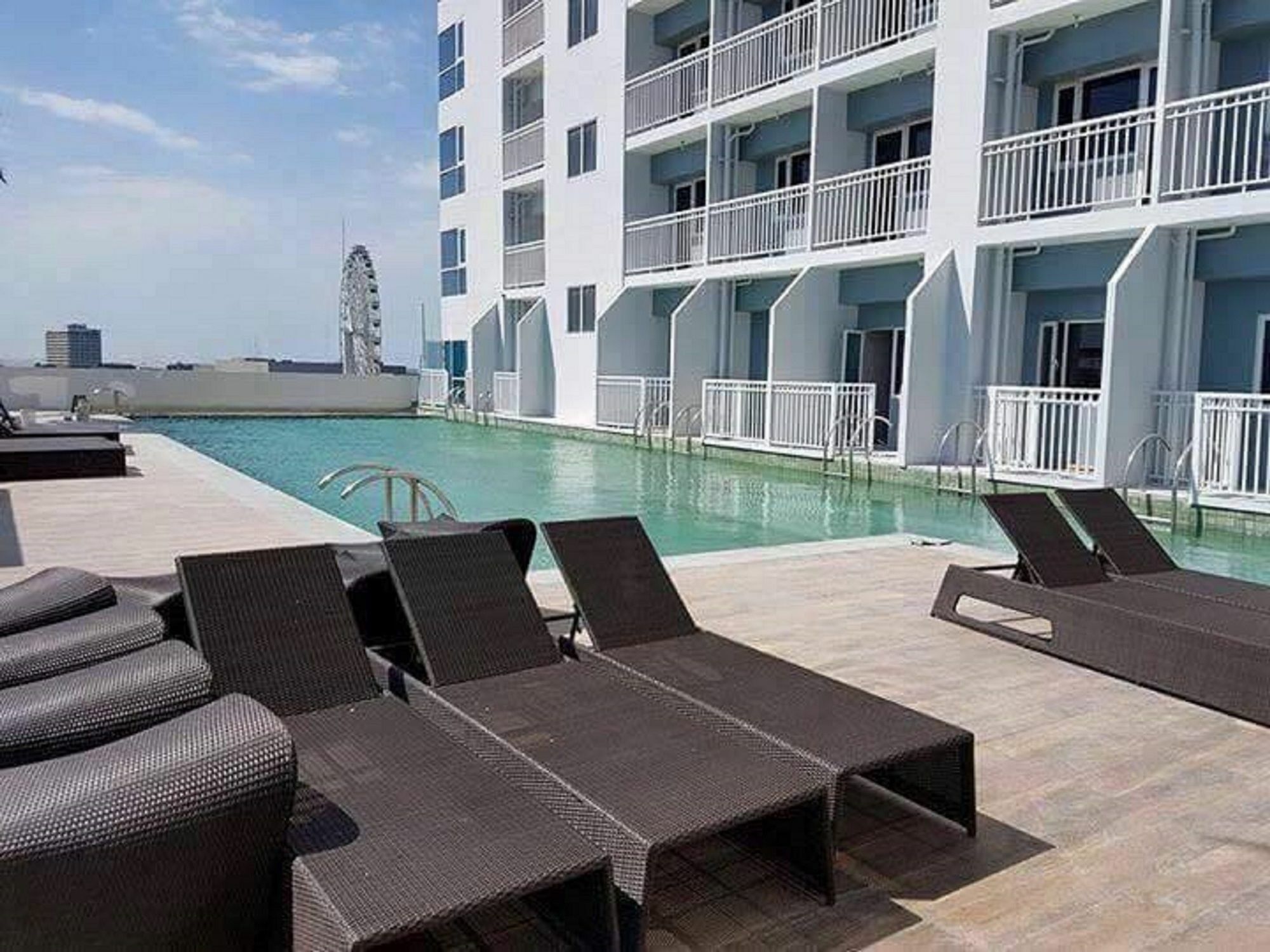 Seabreeze Residences At Breeze Residences Pasay Exteriér fotografie